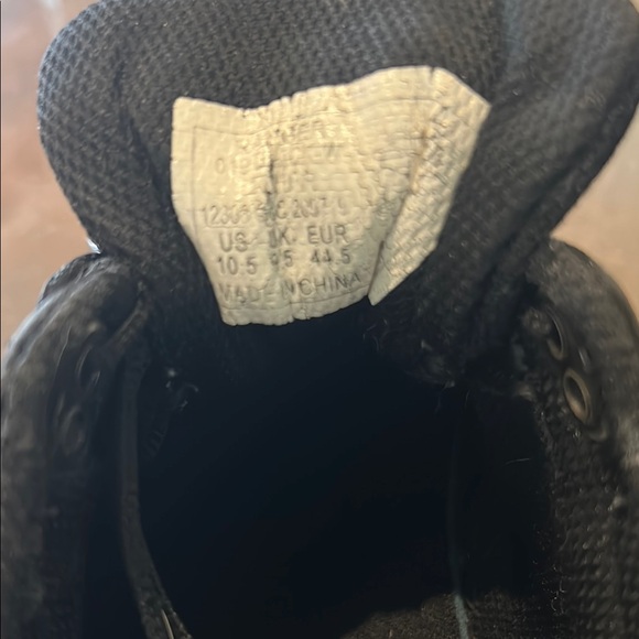 5.11 Tactical Black Men's Shoes - Picture 3 of 4